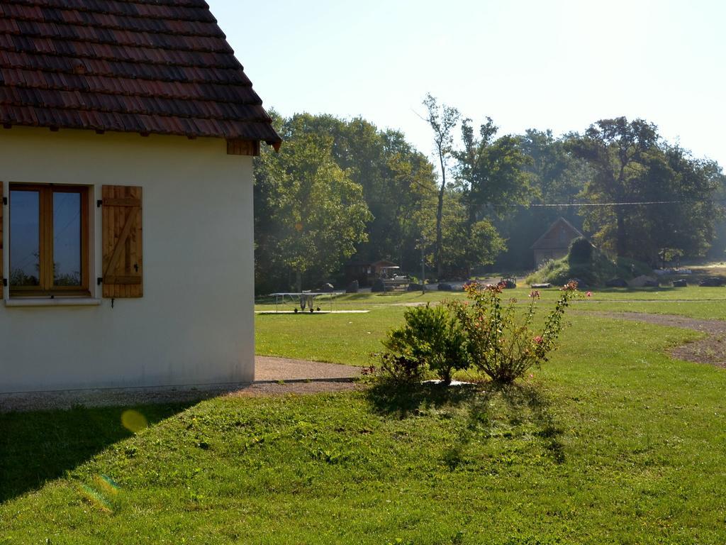 Le Lac Bleu Hotel Lacapelle-Marival Kültér fotó