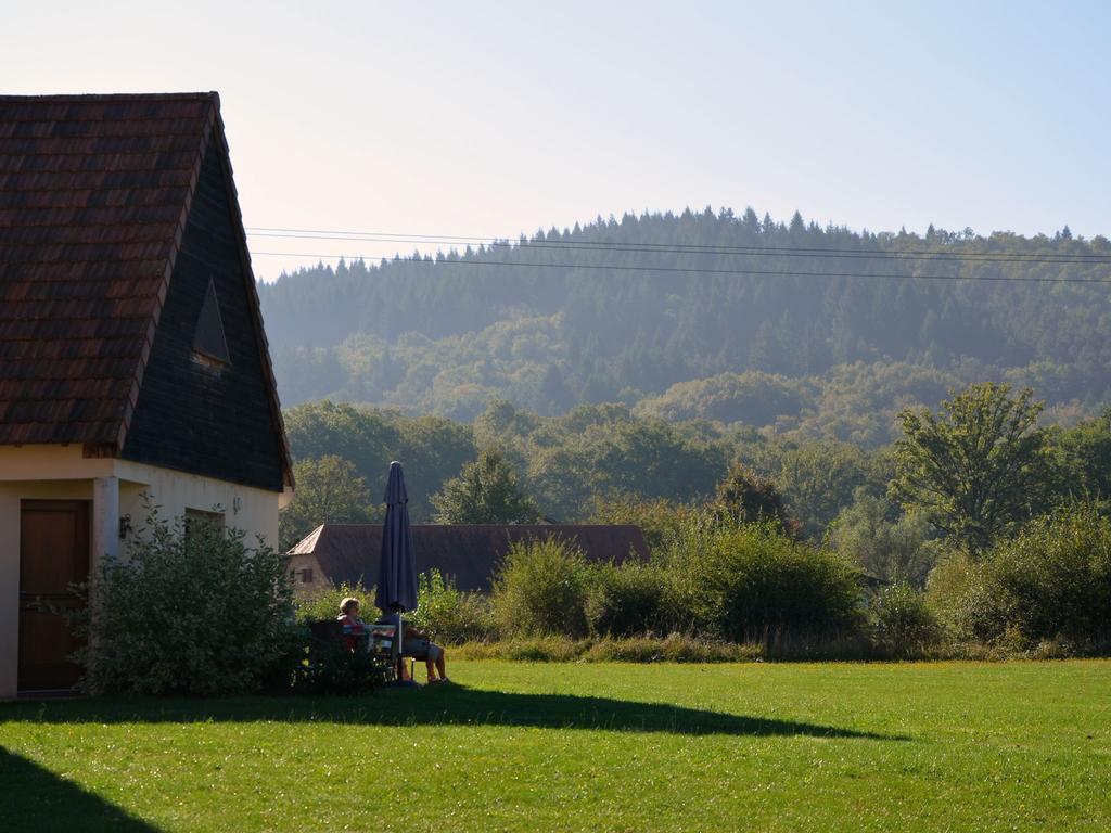 Le Lac Bleu Hotel Lacapelle-Marival Kültér fotó